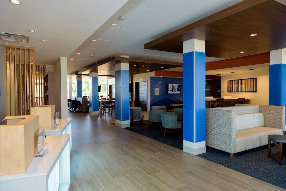 Holiday Inn Express & Suites Mckinney - Frisco East By Ihg Exterior foto